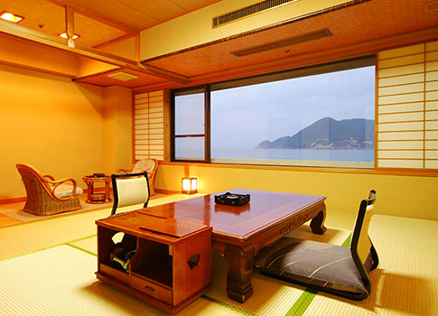 Japanese-Style Room