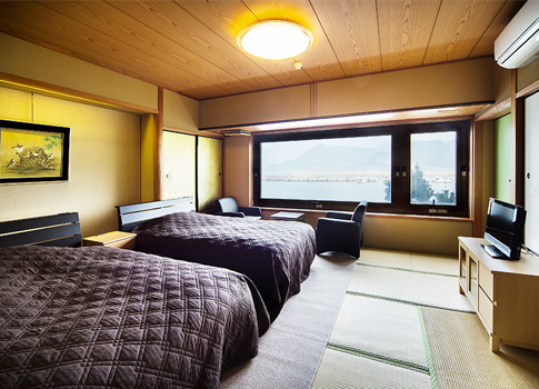 Japanese-Style Room