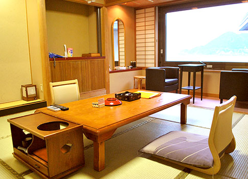 Japanese-Style Room