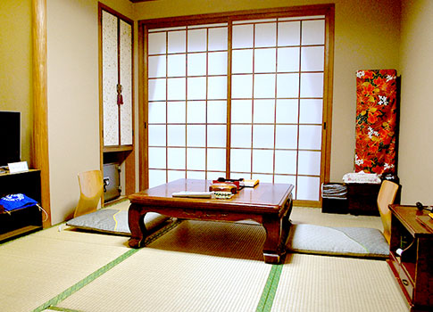 Japanese-Style Room